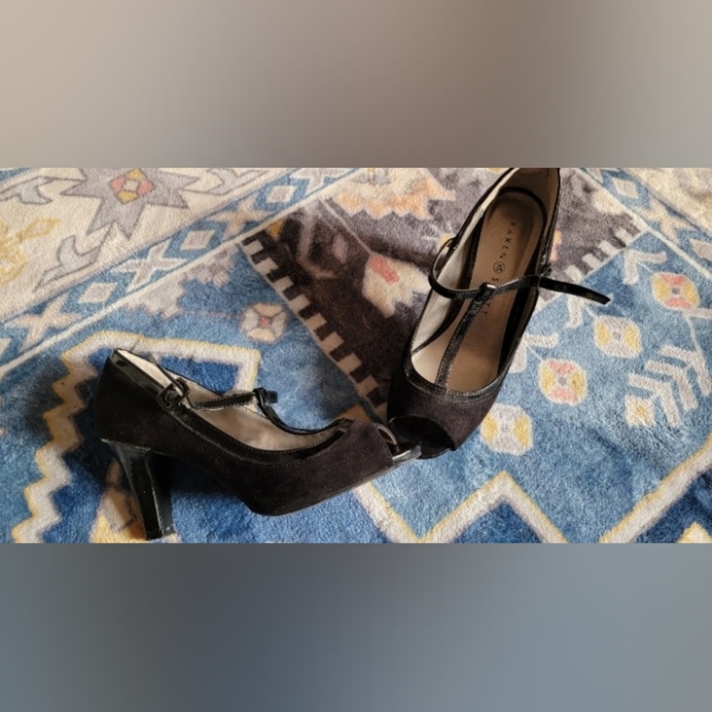 Karen Scott Black Heels Classic Design - Picture 3 of 4